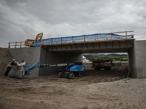 A photo of the Rock Creek underpass in Alberta on highway 3 under construction